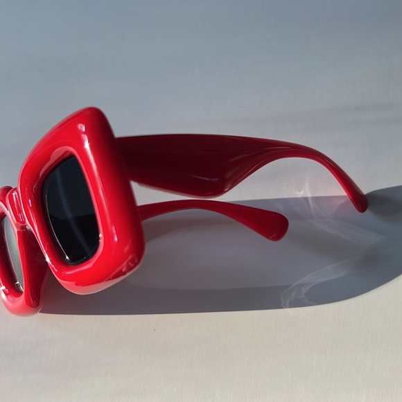 Red Inflated Sunglasses Bubble Square Sunglasses - Picture 6 of 6
